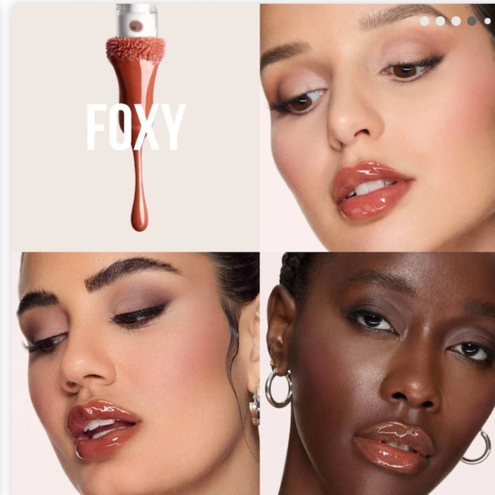 Foxy HUDA BEAUTY Faux Filler Shiny Non-Sticky Lip Gloss